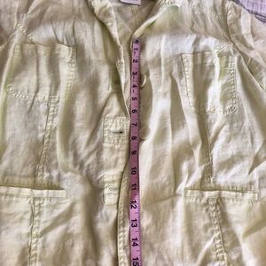 Chicos light jacket size 3 light electric green